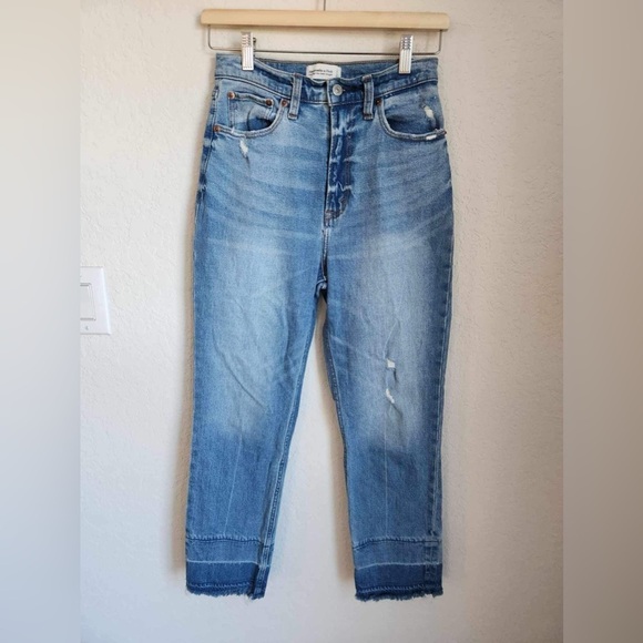 Abercrombie and Fitch Ultra High Rise Ankle Straight Curve Love Size 26 - Picture 1 of 9